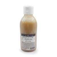 Šampon s bylinnými extrakty pro suché a lámavé vlasy