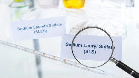 SLS, SLES a spol.: Co všechno si dáváme na kůži?